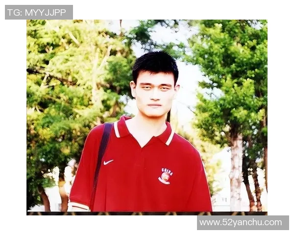 姚明圈内明星汇聚展现篮球魅力与跨界合作的精彩瞬间