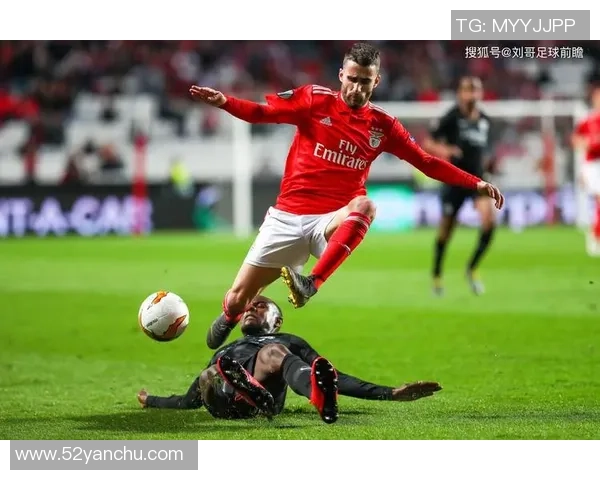 中超精彩对决本菲卡与皇马战成平局补时进球引发全场狂欢解析